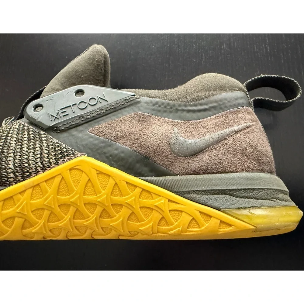 Nike Metcon Flyknit 3 Shoes Mens 9.5 Sequoia/Bright‎ Citron Trainers Sneakers